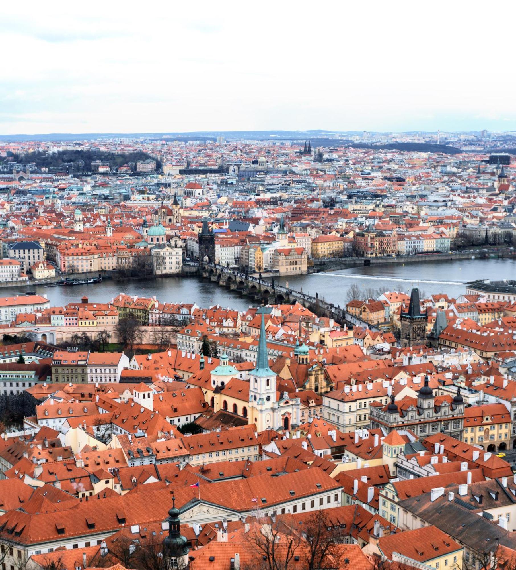 Cozy Homestay At Prague Main Station Bagian luar foto